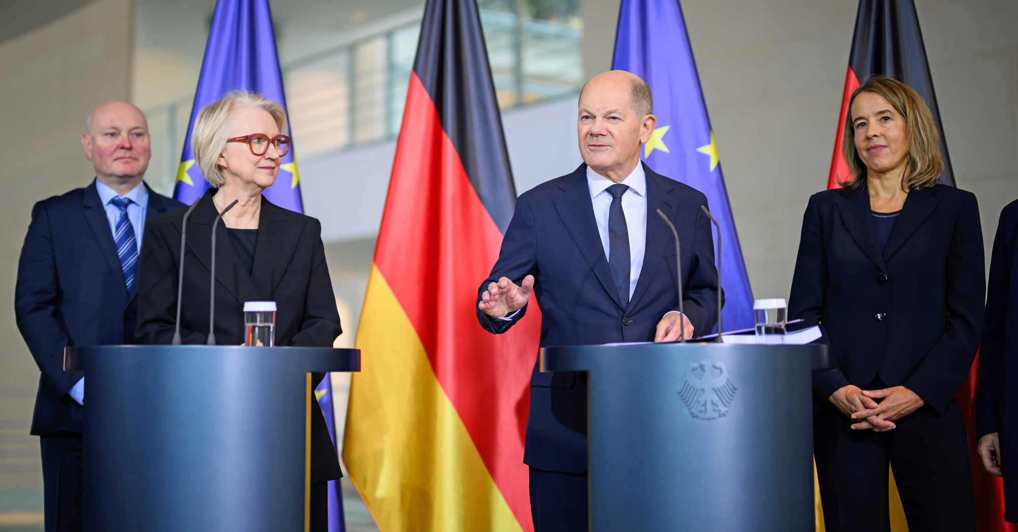 www.sachverstaendigenrat-wirtschaft.de